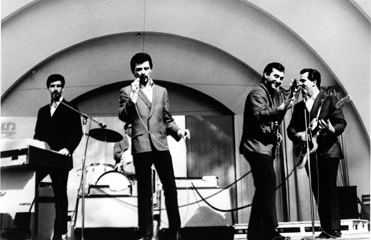 Frankie Valli & The Four Seasons